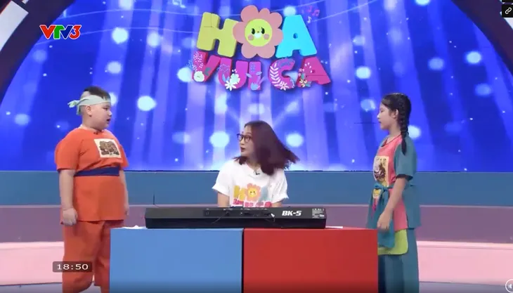 Hoa vui ca: Cùng tập hát ca khúc Treo đèn đón trăng lên - Ảnh 1. Hoa vui ca: Cùng tập hát ca khúc Treo đèn đón trăng lên - Ảnh 1.