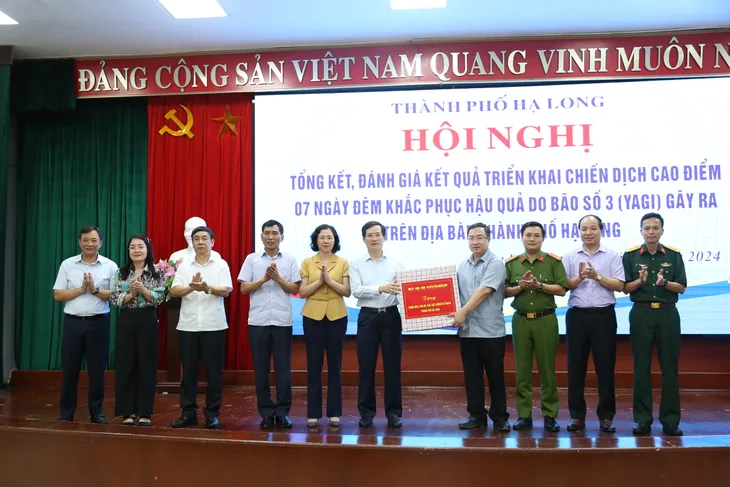 Hoàn thành 7 ngày đêm dọn đường thông, hè thoáng tại Tp Hạ Long - Ảnh 6.