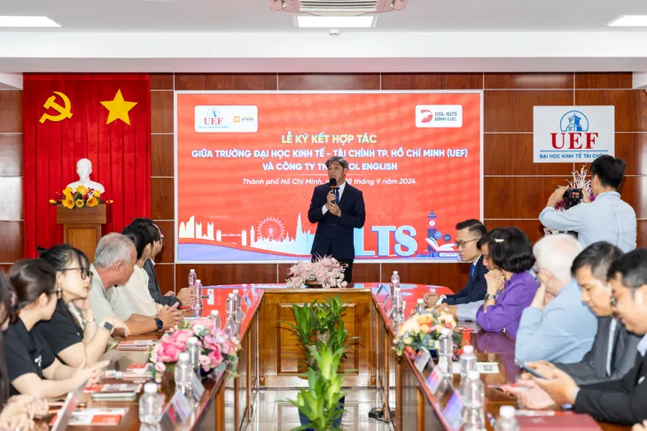 Áp dụng công nghệ vào giảng dạy và học tiếng Anh cho sinh viên trong thời đại AI - Ảnh 1. Áp dụng công nghệ vào giảng dạy và học tiếng Anh cho sinh viên trong thời đại AI - Ảnh 1.