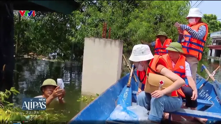 Nguy cơ bùng phát dịch bệnh sau lũ lụt tại miền Bắc - Ảnh 2. Nguy cơ bùng phát dịch bệnh sau lũ lụt tại miền Bắc - Ảnh 2.