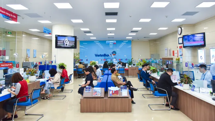 VietinBank giảm lãi suất, hỗ trợ khách hàng thiệt hại do bão Yagi - Ảnh 1. VietinBank giảm lãi suất, hỗ trợ khách hàng thiệt hại do bão Yagi - Ảnh 1.