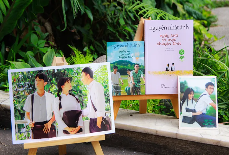 Truyện “Ngày xưa có một chuyện tình” tái bản 2 phiên bản đặc biệt nhân dịp ra mắt phim - Ảnh 1. Truyện “Ngày xưa có một chuyện tình” tái bản 2 phiên bản đặc biệt nhân dịp ra mắt phim - Ảnh 1.