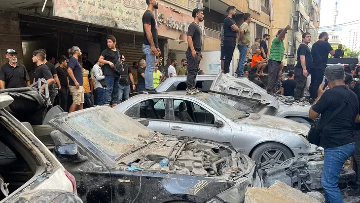 Chu kỳ bạo lực nguy hiểm sau khi Israel tấn công thủ đô Lebanon khiến 37 người thiệt mạng - Ảnh 1. Chu kỳ bạo lực nguy hiểm sau khi Israel tấn công thủ đô Lebanon khiến 37 người thiệt mạng - Ảnh 1.