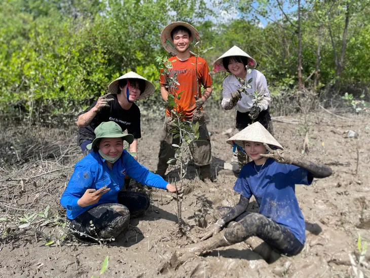 Sức trẻ ở rừng phòng hộ Cần Giờ - Ảnh 5. Sức trẻ ở rừng phòng hộ Cần Giờ - Ảnh 5.