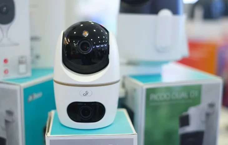 Hết thời camera lăn đồi, cắp nách - Ảnh 2. Hết thời camera lăn đồi, cắp nách - Ảnh 2.