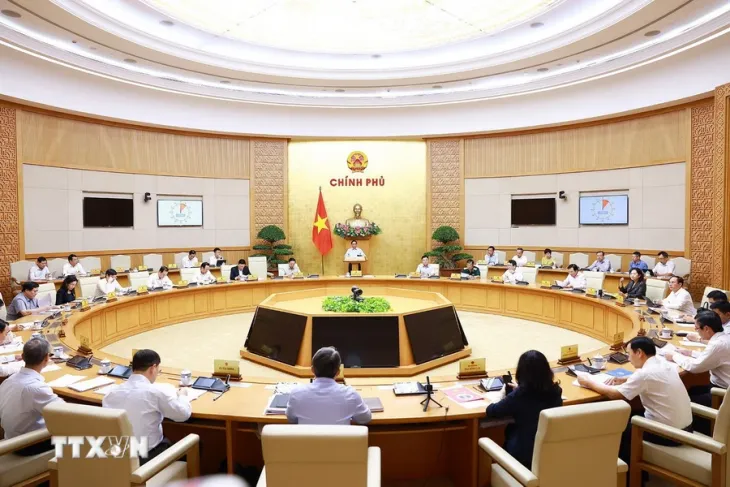 Thủ tướng: Tránh tình trạng bất cứ việc gì cấp dưới cũng lên “xin” cấp trên - Ảnh 1. Thủ tướng: Tránh tình trạng bất cứ việc gì cấp dưới cũng lên “xin” cấp trên - Ảnh 1.