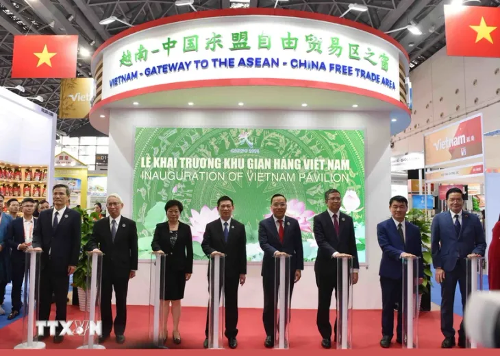 Thúc đẩy hợp tác thương mại ASEAN - Trung Quốc - Ảnh 1. Thúc đẩy hợp tác thương mại ASEAN - Trung Quốc - Ảnh 1.