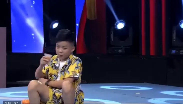 Hoa vui ca: Giờ học hát vui nhộn với Chiếc bụng đói - Ảnh 1. Hoa vui ca: Giờ học hát vui nhộn với Chiếc bụng đói - Ảnh 1.