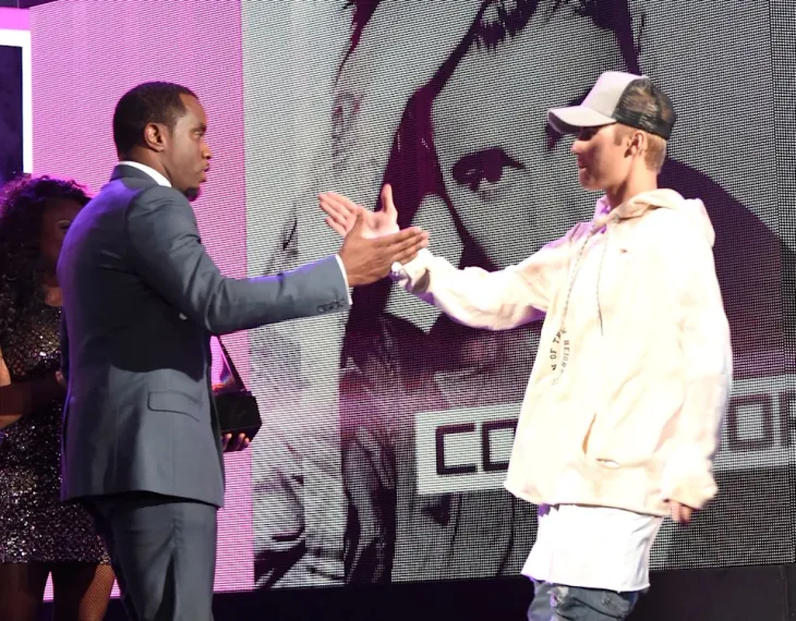 Vén màn mối quan hệ giữa Justin Bieber và ông trùm hip hop tai tiếng Sean Diddy Combs - Ảnh 1. Vén màn mối quan hệ giữa Justin Bieber và ông trùm hip hop tai tiếng Sean Diddy Combs - Ảnh 1.