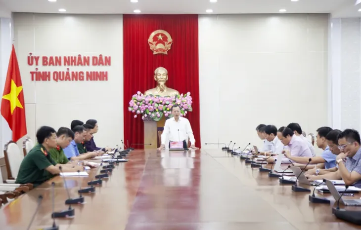 Quảng Ninh công bố tình huống khẩn cấp về thiên tai do sạt lở đất - Ảnh 1.