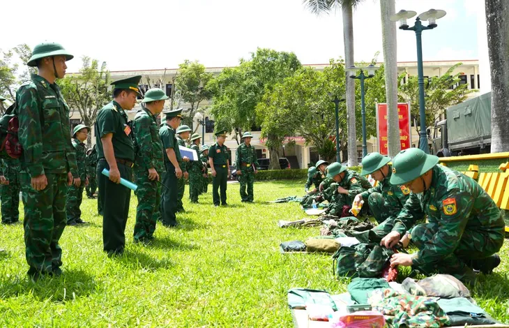 Kiểm tra toàn diện công tác biên phòng tại Bộ đội Biên phòng Quảng Nam - Ảnh 3. Kiểm tra toàn diện công tác biên phòng tại Bộ đội Biên phòng Quảng Nam - Ảnh 3.