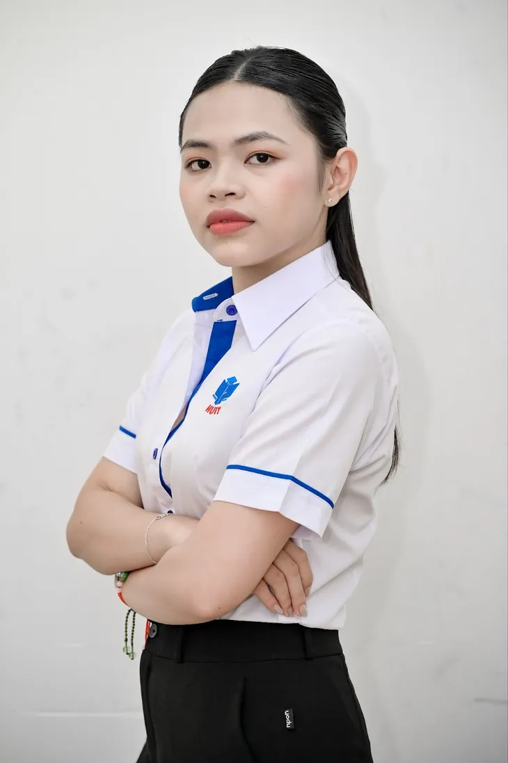 Choáng ngợp trước profile các “chiến binh khủng long” của Top 3 Đại học Công thương TP Hồ Chí Minh - Ảnh 4. Choáng ngợp trước profile các “chiến binh khủng long” của Top 3 Đại học Công thương TP Hồ Chí Minh - Ảnh 4.