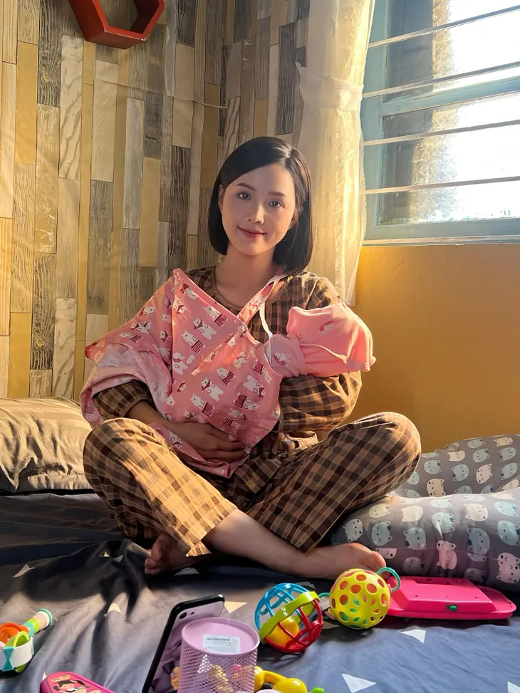 Sao Kim bắn tim Sao Hỏa: Nơi nào có tiền nơi đó có sự thảo mai của Đào - Ảnh 2. Sao Kim bắn tim Sao Hỏa: Nơi nào có tiền nơi đó có sự thảo mai của Đào - Ảnh 2.
