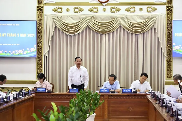TP Hồ Chí Minh: Kinh tế tăng trưởng và phục hồi nhưng cần thêm những đột phá - Ảnh 1. TP Hồ Chí Minh: Kinh tế tăng trưởng và phục hồi nhưng cần thêm những đột phá - Ảnh 1.