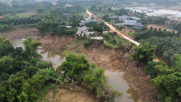 Phú Thọ: Huyện Đoan Hùng thiệt hại khoảng 160 tỷ đồng do bão số 3 - Ảnh 1. Phú Thọ: Huyện Đoan Hùng thiệt hại khoảng 160 tỷ đồng do bão số 3 - Ảnh 1.