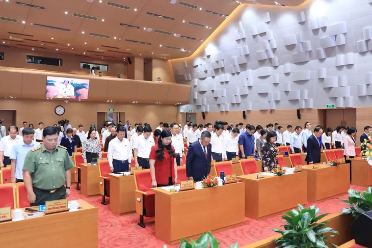 HĐND TP Hà Nội xem xét, quyết định một số vấn đề quan trọng, cấp thiết - Ảnh 1. HĐND TP Hà Nội xem xét, quyết định một số vấn đề quan trọng, cấp thiết - Ảnh 1.