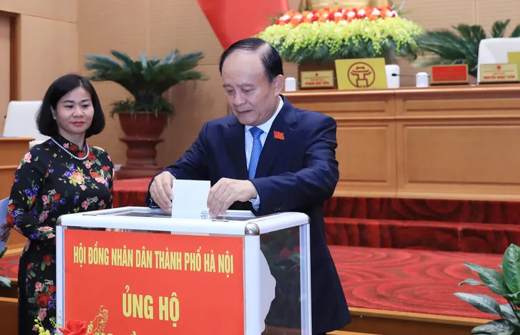 HĐND TP Hà Nội xem xét, quyết định một số vấn đề quan trọng, cấp thiết - Ảnh 2. HĐND TP Hà Nội xem xét, quyết định một số vấn đề quan trọng, cấp thiết - Ảnh 2.