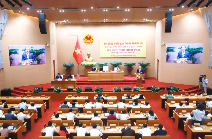 HĐND TP Hà Nội xem xét, quyết định một số vấn đề quan trọng, cấp thiết - Ảnh 3. HĐND TP Hà Nội xem xét, quyết định một số vấn đề quan trọng, cấp thiết - Ảnh 3.