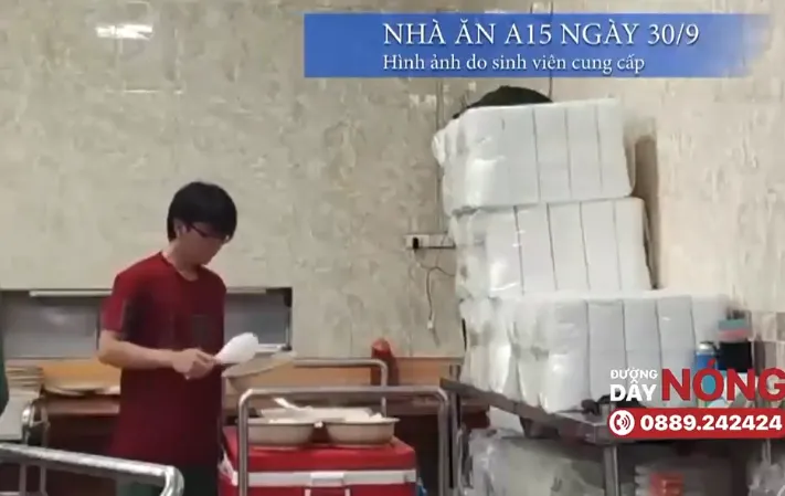 Sinh viên ĐH Bách Khoa Hà Nội phải ăn cơm canh thừa bữa trước, nhiều dị vật bất thường - Ảnh 1.