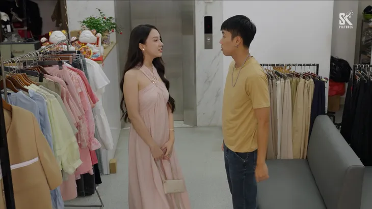 Đi giữa trời rực rỡ - Tập 49: Pu bất ngờ quay xe thể hiện tình cảm với Chải - Ảnh 9. Đi giữa trời rực rỡ - Tập 49: Pu bất ngờ quay xe thể hiện tình cảm với Chải - Ảnh 9.