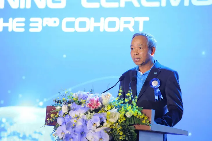Trường Đại học CMC khai giảng khoá 3, trao học bổng 96 tỷ đồng - Ảnh 2. Trường Đại học CMC khai giảng khoá 3, trao học bổng 96 tỷ đồng - Ảnh 2.