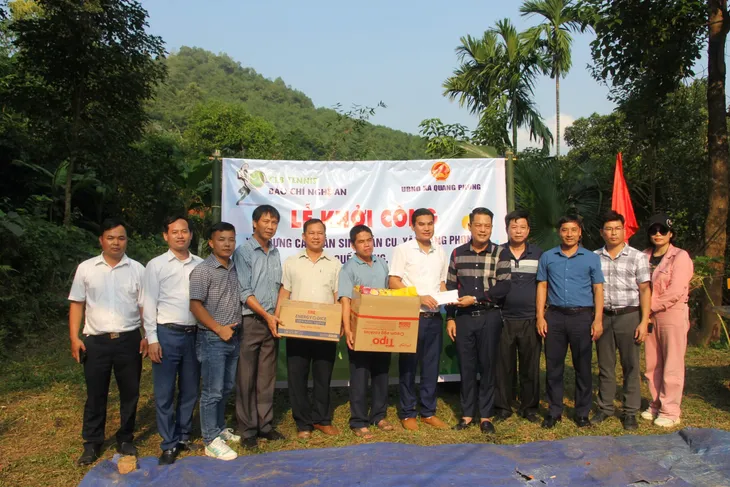 Nghệ An: Xây cầu vượt lũ cho đồng bào dân tộc thiểu số - Ảnh 4. Nghệ An: Xây cầu vượt lũ cho đồng bào dân tộc thiểu số - Ảnh 4.