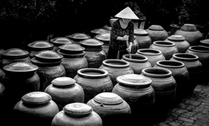 Nghề thủ công truyền thống dưới góc nhìn của các nhiếp ảnh gia nữ - Ảnh 3. Nghề thủ công truyền thống dưới góc nhìn của các nhiếp ảnh gia nữ - Ảnh 3.