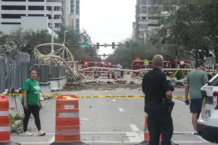 Siêu bão Milton tàn phá bang Florida (Mỹ), ít nhất 4 người chết - Ảnh 7.