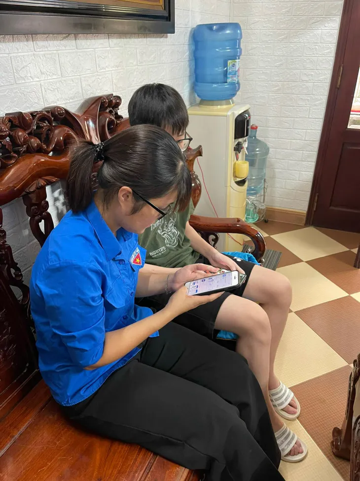 Thanh niên hưởng ứng Ngày Chuyển đổi số quốc gia - Ảnh 4. Thanh niên hưởng ứng Ngày Chuyển đổi số quốc gia - Ảnh 4.