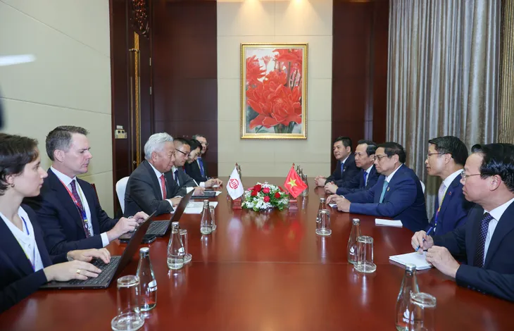 Ngân hàng AIIB sẽ hỗ trợ Việt Nam triển khai các dự án lớn - Ảnh 1.