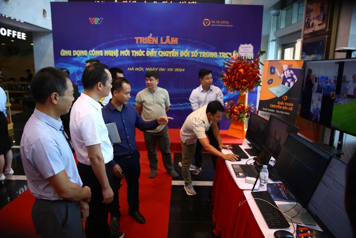 Trải nghiệm VTVGo phiên bản mới nhất tại triển lãm Ứng dụng công nghệ mới thúc đẩy chuyển đổi số trong truyền hình - Ảnh 1.