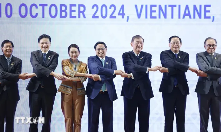 Đẩy mạnh hợp tác kinh tế, thương mại, đầu tư giữa ASEAN - Nhật Bản - Ảnh 1. Đẩy mạnh hợp tác kinh tế, thương mại, đầu tư giữa ASEAN - Nhật Bản - Ảnh 1.