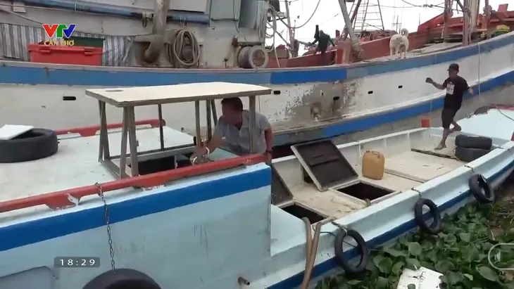 Tàu chữa cháy lưu động ở Kiên Giang - Ảnh 1. Tàu chữa cháy lưu động ở Kiên Giang - Ảnh 1.