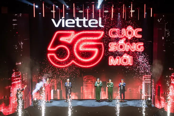 Viettel khai trương mạng 5G, tốc độ gấp 10 lần 4G - Ảnh 1. Viettel khai trương mạng 5G, tốc độ gấp 10 lần 4G - Ảnh 1.