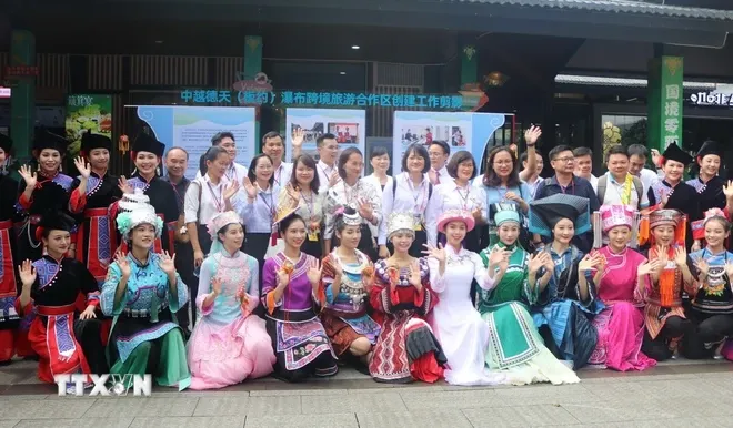 Cao Bằng: Đưa vào vận hành chính thức Khu cảnh quan thác Bản Giốc - Đức Thiên - Ảnh 1. Cao Bằng: Đưa vào vận hành chính thức Khu cảnh quan thác Bản Giốc - Đức Thiên - Ảnh 1.