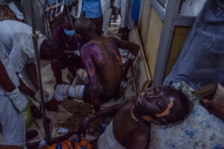 Nổ xe bồn chở nhiên liệu ở Nigeria, 147 người tử vong - Ảnh 5. Nổ xe bồn chở nhiên liệu ở Nigeria, 147 người tử vong - Ảnh 5.