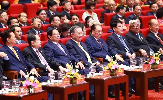 Tổng Bí thư, Chủ tịch nước Tô Lâm: Phát huy khối đại đoàn kết toàn dân tộc, đưa đất nước bước vào kỷ nguyên mới - Ảnh 1. Tổng Bí thư, Chủ tịch nước Tô Lâm: Phát huy khối đại đoàn kết toàn dân tộc, đưa đất nước bước vào kỷ nguyên mới - Ảnh 1.