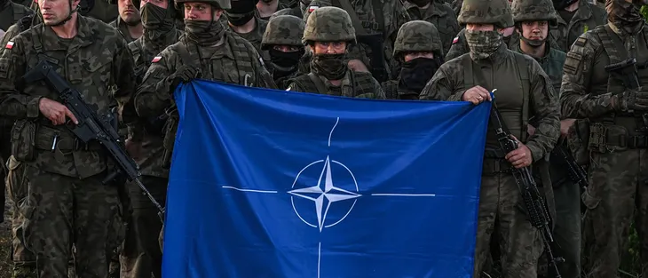 NATO khởi động 5 sáng kiến mới tăng cường phòng thủ - Ảnh 1. NATO khởi động 5 sáng kiến mới tăng cường phòng thủ - Ảnh 1.
