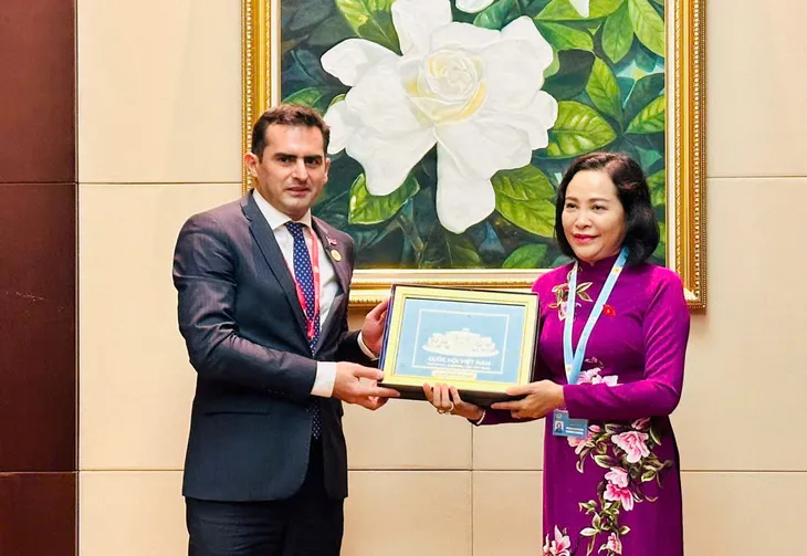Chủ tịch Quốc hội Trần Thanh Mẫn tiếp một số Trưởng đoàn Nghị viện dự AIPA-45 - Ảnh 3. Chủ tịch Quốc hội Trần Thanh Mẫn tiếp một số Trưởng đoàn Nghị viện dự AIPA-45 - Ảnh 3.