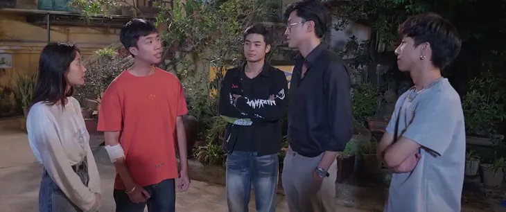 Đi giữa trời rực rỡ - Tập cuối: Pu Chải về thăm bản, kết phim đẹp như mơ - Ảnh 2. Đi giữa trời rực rỡ - Tập cuối: Pu Chải về thăm bản, kết phim đẹp như mơ - Ảnh 2.
