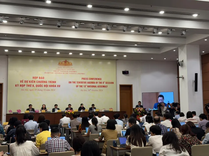 Kỳ họp thứ 8 của Quốc hội xem xét, quyết định chủ trương đầu tư Dự án đường sắt tốc độ cao - Ảnh 1. Kỳ họp thứ 8 của Quốc hội xem xét, quyết định chủ trương đầu tư Dự án đường sắt tốc độ cao - Ảnh 1.