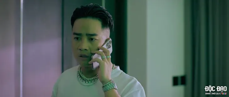 Độc đạo - Tập 22: Hồng - Khương bỏ trốn sau khi bắn Hưng khẹc - Ảnh 1. Độc đạo - Tập 22: Hồng - Khương bỏ trốn sau khi bắn Hưng khẹc - Ảnh 1.