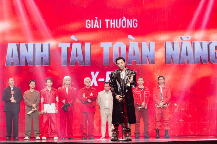 17 thành viên Gia tộc Anh tài toàn năng: Cảm xúc và nuối tiếc - Ảnh 2. 17 thành viên Gia tộc Anh tài toàn năng: Cảm xúc và nuối tiếc - Ảnh 2.