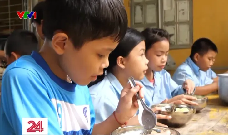 Người dân Làng Nủ vực dậy sau thiên tai - Ảnh 3.