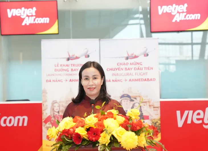 Vietjet vừa khai trương đường bay thẳng giữa Ahmedabad (Ấn Độ) và Đà Nẵng - Ảnh 2. Vietjet vừa khai trương đường bay thẳng giữa Ahmedabad (Ấn Độ) và Đà Nẵng - Ảnh 2.