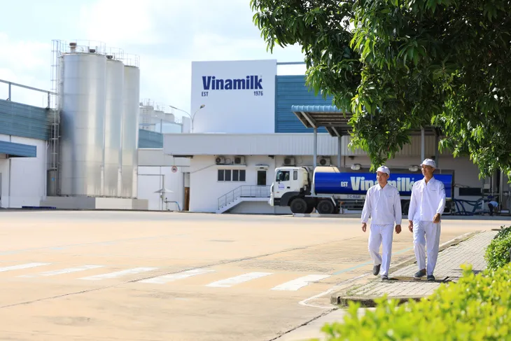 Vinamilk lan tỏa ý thức bảo vệ môi trường đến học sinh qua siêu nhà máy sữa và trang trại Green Farm - Ảnh 11. Vinamilk lan tỏa ý thức bảo vệ môi trường đến học sinh qua siêu nhà máy sữa và trang trại Green Farm - Ảnh 11.