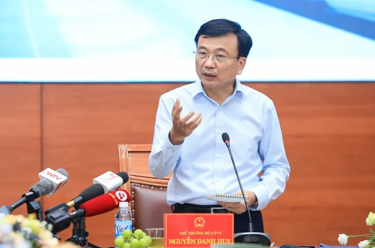 Đường sắt tốc độ cao Bắc - Nam: Tự lực, tự cường, không sợ rơi vào “bẫy nợ” - Ảnh 1. Đường sắt tốc độ cao Bắc - Nam: Tự lực, tự cường, không sợ rơi vào “bẫy nợ” - Ảnh 1.