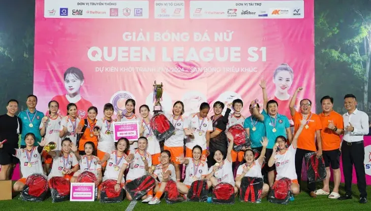 Từ tình yêu bóng đá đến tầm nhìn phát triển bền vững - Ảnh 3. Từ tình yêu bóng đá đến tầm nhìn phát triển bền vững - Ảnh 3.