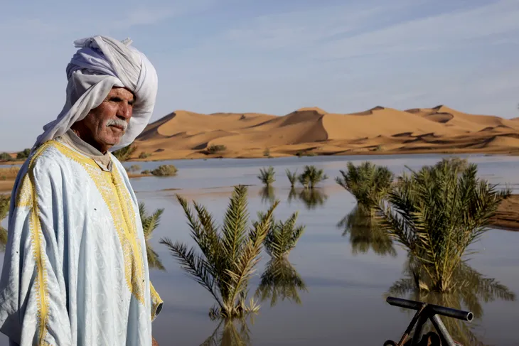 Lũ lụt hiếm thấy ở sa mạc Sahara - Ảnh 3. Lũ lụt hiếm thấy ở sa mạc Sahara - Ảnh 3.