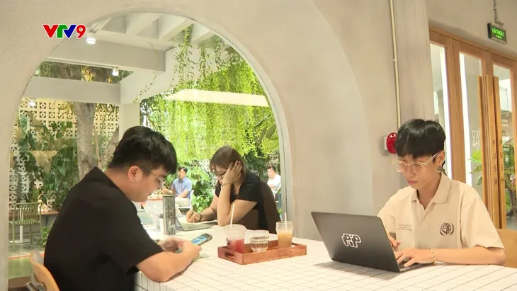 Tìm việc làm trực tuyến: Việc chưa thấy mà tiền đã mất - Ảnh 1. Tìm việc làm trực tuyến: Việc chưa thấy mà tiền đã mất - Ảnh 1.